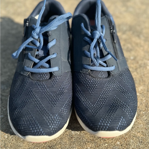 Navy Blue Patterned Sneakers - Picture 1 of 6